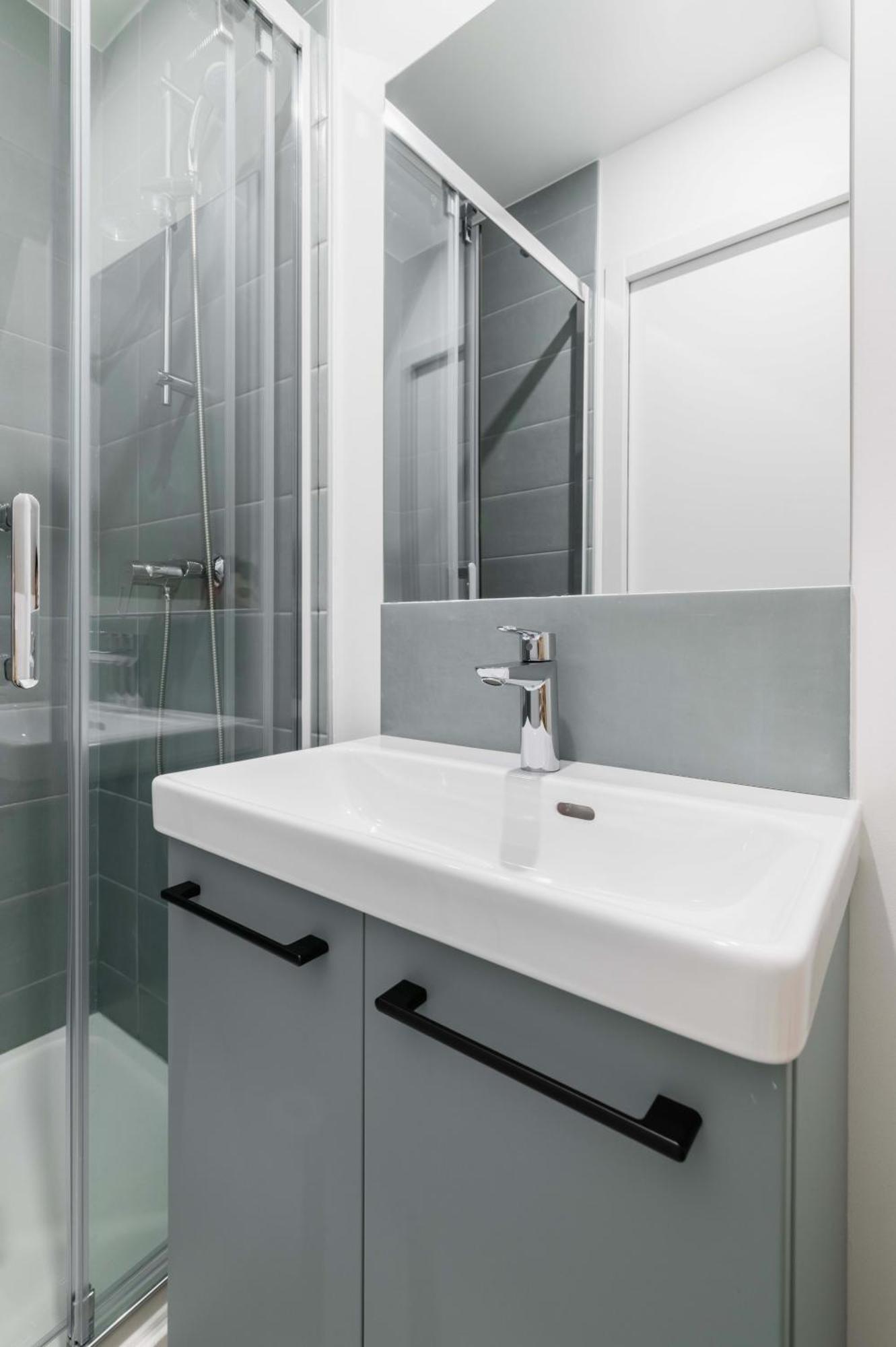 2 Pieces Refait A Neuf Dernier Etage - Paris 19 - 4P - Flat-Guest 아파트 외부 사진