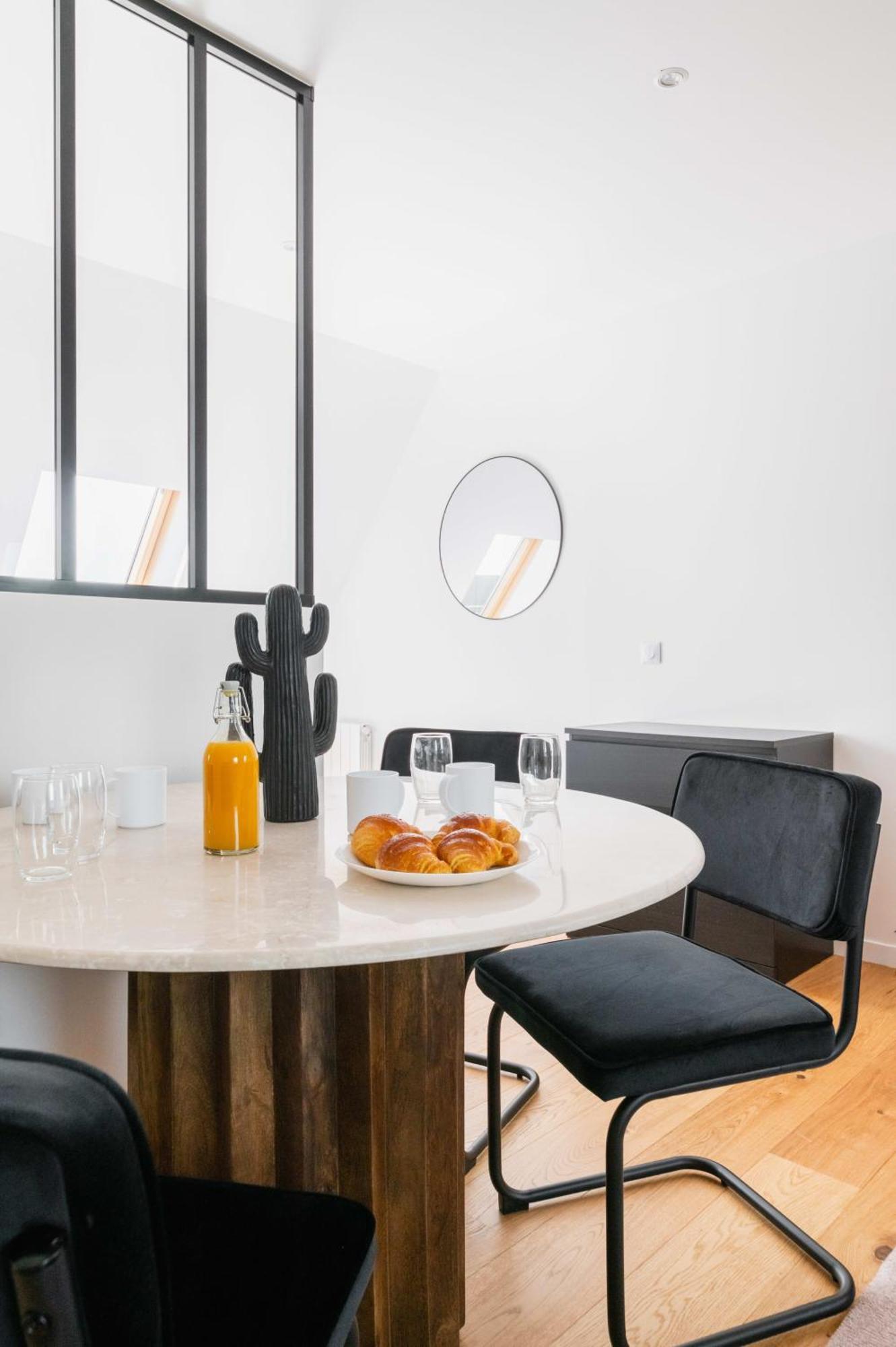2 Pieces Refait A Neuf Dernier Etage - Paris 19 - 4P - Flat-Guest 아파트 외부 사진
